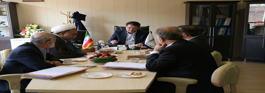 دیدار مدیر کل فرهنگ و ارشاد اسلامی استان به همراه رئیس مرکز فرهنگ و هنر با سرپرست واحد استانی